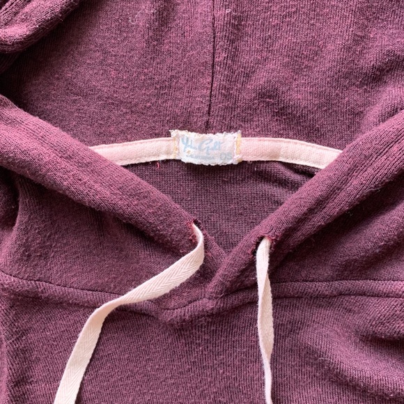 *SOLD* Brandy Melville John Galt Maroon Sweatshirt - Picture 3 of 3